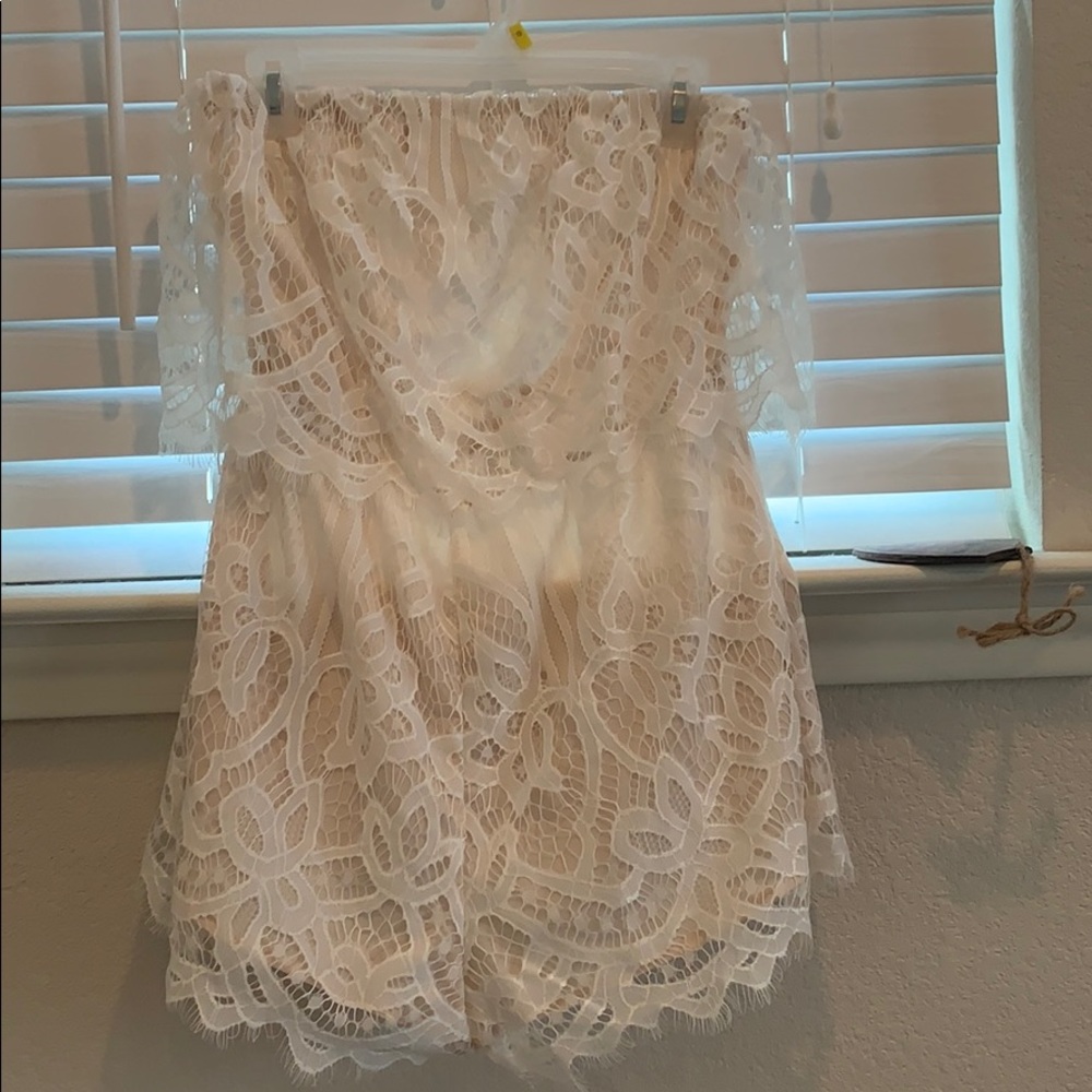 Tobi White Lace Romper size Small